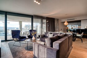 CLOUD N°7 APARTMENTS