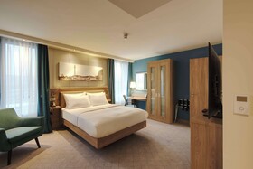 Hampton by Hilton Stuttgart City Centre