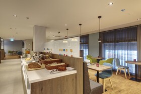 Hampton by Hilton Stuttgart City Centre