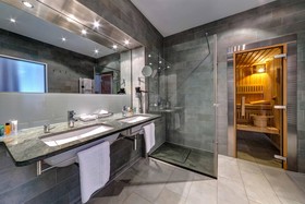 Hilton Garden Inn Stuttgart NeckarPark