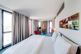 Hilton Garden Inn Stuttgart NeckarPark