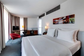 Hilton Garden Inn Stuttgart NeckarPark