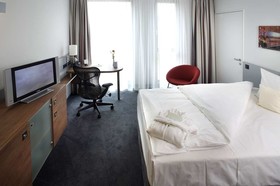 Hilton Garden Inn Stuttgart NeckarPark