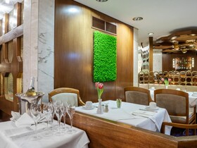 Hotel Royal