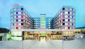 Mövenpick Hotel Stuttgart Airport