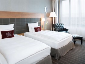 Mövenpick Hotel Stuttgart Airport