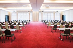 Mövenpick Hotel Stuttgart Airport