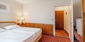 PLAZA INN Rieker Stuttgart Hauptbahnhof
