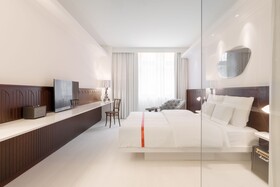Ruby Hanna Hotel