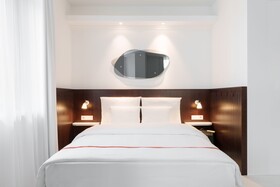 Ruby Hanna Hotel