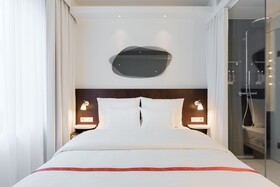 Ruby Hanna Hotel