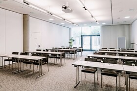Vienna House Easy by Wyndham Stuttgart