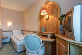 Centro Hotel Stern, Trademark Collection by Wyndham