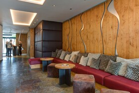 Centro Hotel Stern, Trademark Collection by Wyndham