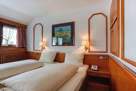 Centro Hotel Stern, Trademark Collection by Wyndham