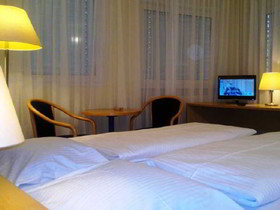 Central Hotel