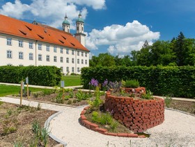 Kloster Holzen