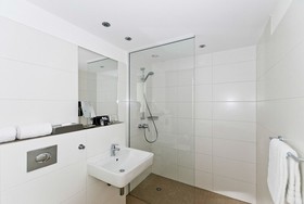 elaya hotel augsburg