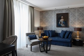 Hotel Maximilian’s