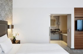 Hotel Maximilian’s