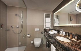 Hotel Maximilian’s