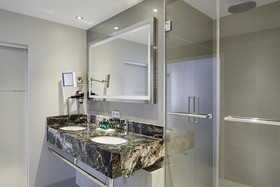 Hotel Maximilian’s
