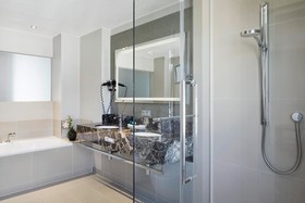 Hotel Maximilian’s