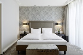 Hotel Maximilian’s