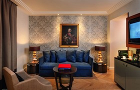 Hotel Maximilian’s