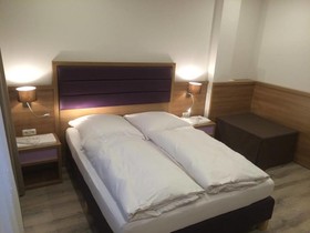 Slamba Hostel
