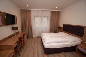 Slamba Hostel