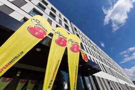 Super 8 by Wyndham Augsburg