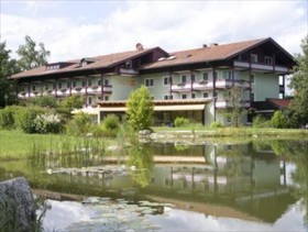 Ströbinger Hof – Therme Wellness Resort