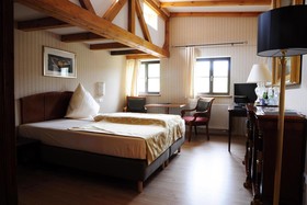 Schlossresidenz Heitzenhofen