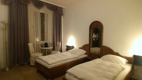 Hotel Five Seasons