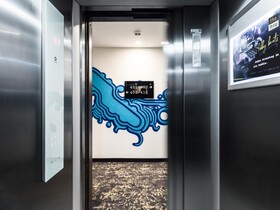 Holiday Inn - the niu, Saddle Fürth