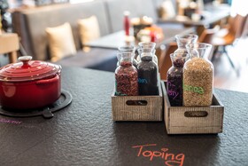 Holiday Inn - the niu, Saddle Fürth