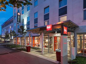 Hotel ibis Muenchen Garching