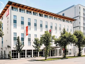 Hotel ibis Muenchen Garching