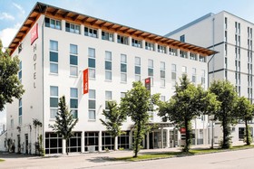 Hotel ibis Muenchen Garching