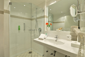 Hotel am Badersee