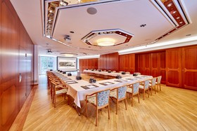 Hotel am Badersee