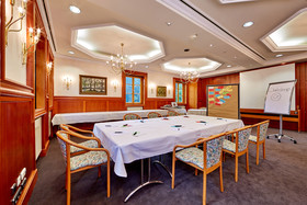 Hotel am Badersee