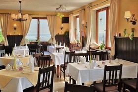 Adersberg Berghotel & Chalets