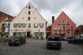 Hotel-Landgasthof Schuster