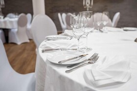 [M]eat & Stay Hotel