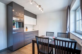 [M]eat & Stay Hotel