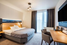 [M]eat & Stay Hotel