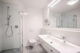 [M]eat & Stay Hotel