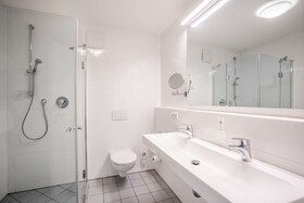 [M]eat & Stay Hotel